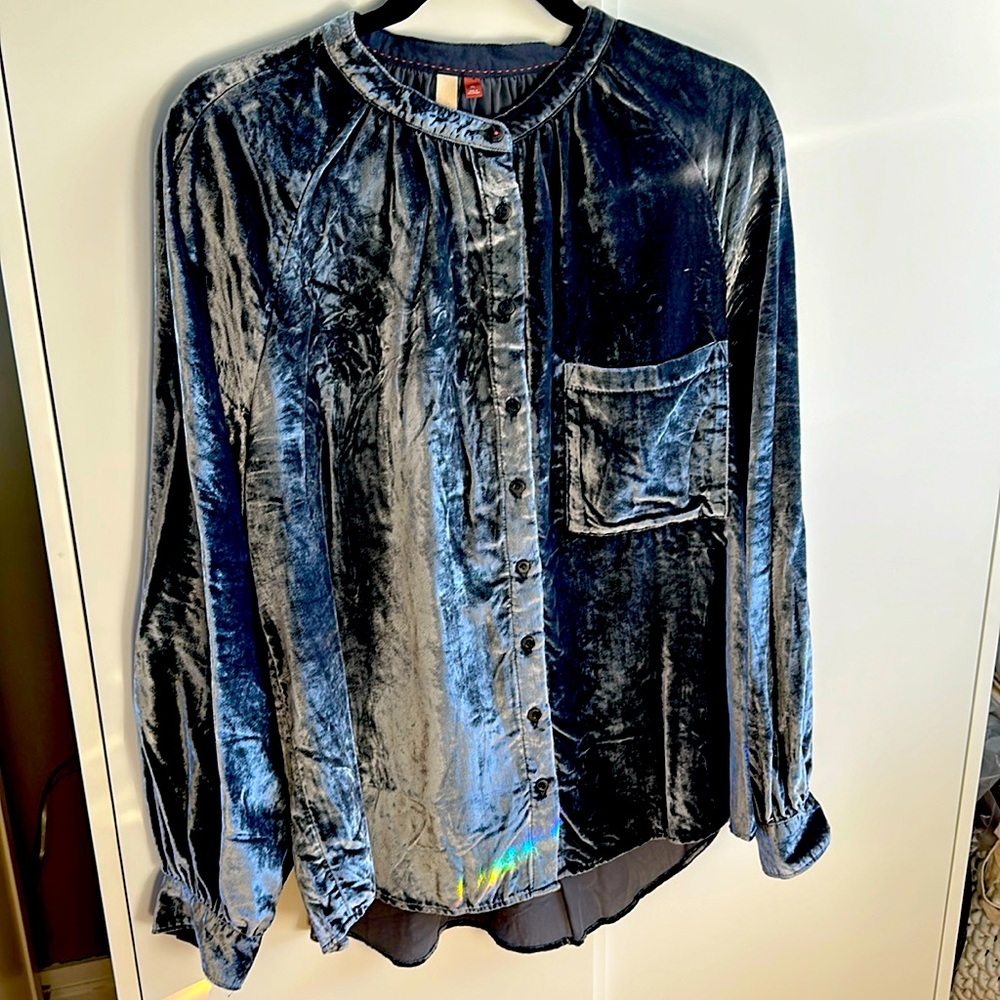 Anthropologie Pilcro brand, silver velvet shirt, women’s XL